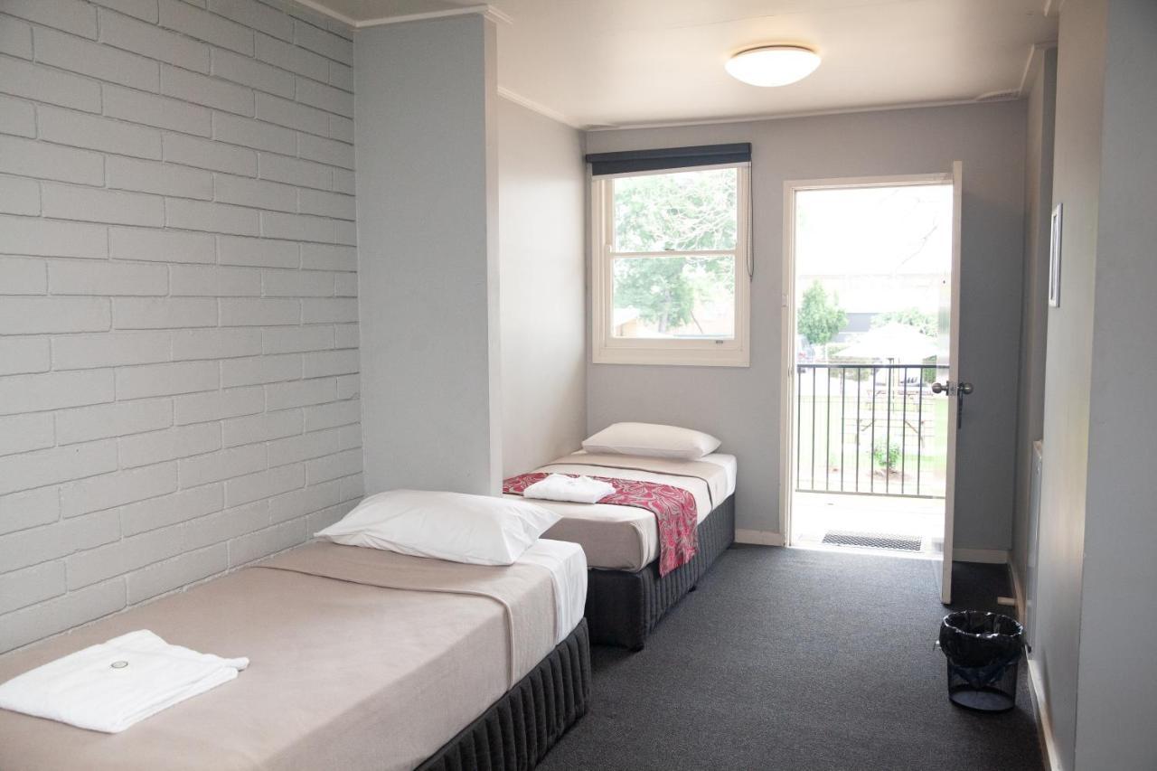 Royal Hotel Singleton Luaran gambar