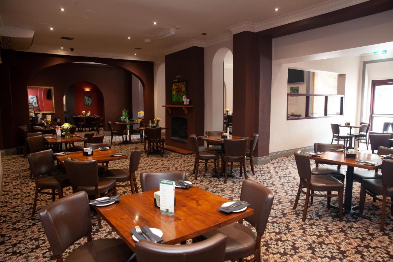 Royal Hotel Singleton Luaran gambar